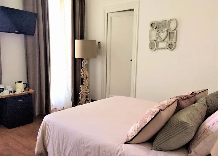 Capri Hotel 3*