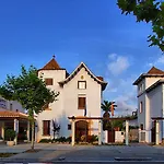 Casa Mett Sitges - Fully Refurbished מלון